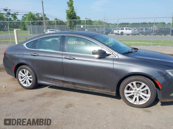 2015 Chrysler 200 Limited with VIN 1C3CCCAB8FN505273, listed as a IAAI auction lot 42589065 with 114,223 mi miles and . Bid and sale history available at DreamBid. Image 13.
