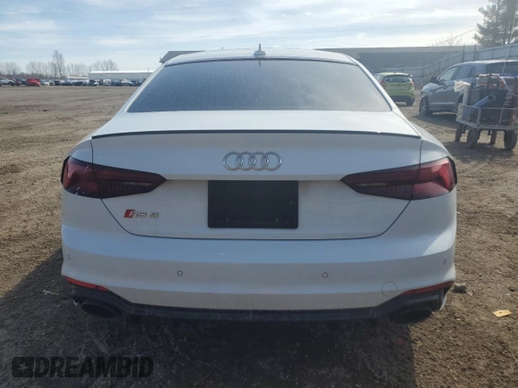 2018 Audi RS 5 z VIN WUAPWAF58JA905266, wystawiony jako Copart lot #48929444 z przebiegiem 47 604 mil mil oraz . Historia ofert i sprzedaży dostępna na DreamBid. Obrazek 6.