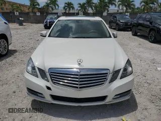 2013 Mercedes-Benz E 350 Luxury with VIN WDDHF2EB5DA704191, listed as a Copart auction lot 58959775 with 105,645 mi miles and Clean title. Bid and sale history available at DreamBid. Image 5.