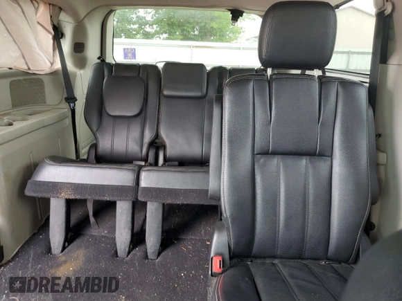 2014 Chrysler Town & Country Touring L z VIN 2C4RC1CG2ER277100, wystawiony jako Copart lot #61407975 z przebiegiem 190 577 mil mil oraz Szkoda całkowita • Salvage title. Historia ofert i sprzedaży dostępna na DreamBid. Obrazek 10.