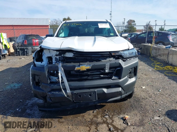 2023 Chevrolet Colorado 2WD Work Truck z VIN 1GCPSBEK8P1201275, wystawiony jako IAAI lot #40877600 z przebiegiem 20 053 mil mil oraz . Historia ofert i sprzedaży dostępna na DreamBid. Obrazek 12.
