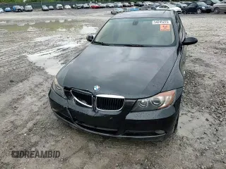 2006 BMW 3 Series 325i z VIN WBAVB13546KX39539, wystawiony jako Copart lot #54245225 z przebiegiem 217 453 mil mil oraz Czysty tytuł • Clean title. Historia ofert i sprzedaży dostępna na DreamBid. Obrazek 13.