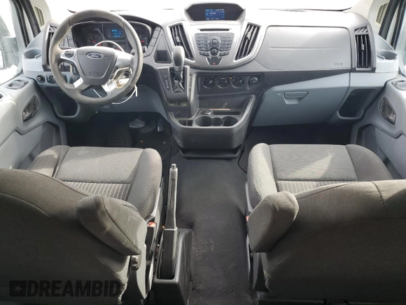 2016 Ford Transit XL z VIN 1FBZX2YM8GKA68538, wystawiony jako Copart lot #84633944 z przebiegiem 126 611 mil mil oraz Czysty tytuł • Clean title. Historia ofert i sprzedaży dostępna na DreamBid. Obrazek 8.