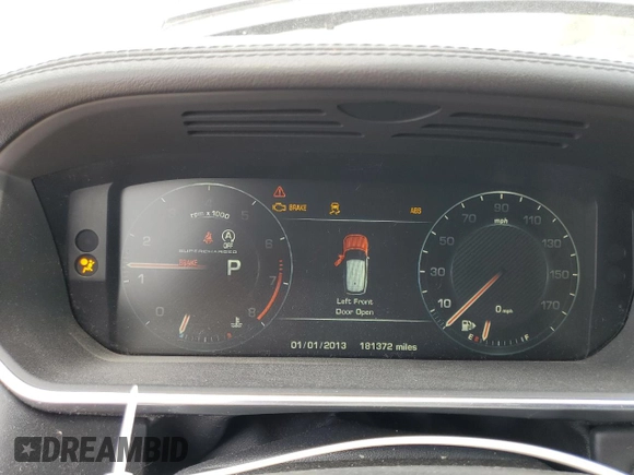 2014 Land Rover Range Rover Supercharged with VIN SALGS2TF5EA159661, listed as a Copart auction lot 60095045 with 181,372 mi miles and Clean title. Bid and sale history available at DreamBid. Image 9.