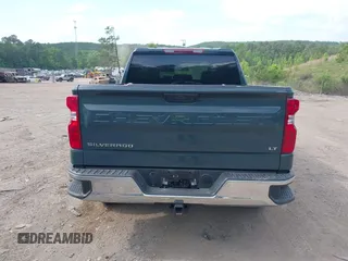 2025 Chevrolet Silverado 1500 LT with VIN 3GCPACED0SG204739, listed as a IAAI auction lot 42152555 with 11,662 mi miles and . Bid and sale history available at DreamBid. Image 16.