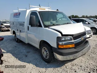 2019 Chevrolet Express Commercial with VIN 1GB0GRFG4K1196465, listed as a Copart auction lot 66754394 with 103,770 mi miles and Salvage Title. Bid and sale history available at carsss.com. Image 4.