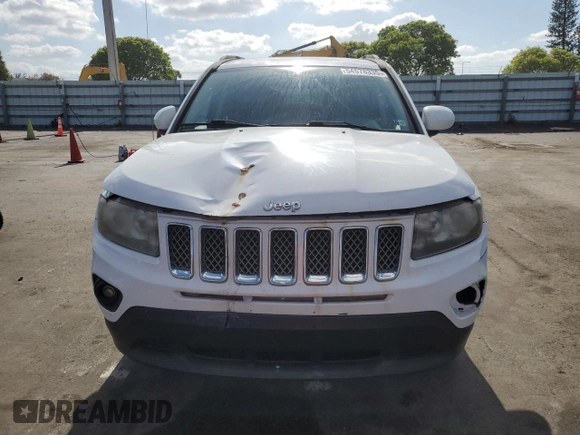 2014 Jeep Compass Latitude with VIN 1C4NJCEB5ED568551, listed as a Copart auction lot 54578335 with 86,169 mi miles and Clean Title. Bid and sale history available at carsss.com. Image 5.
