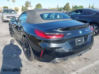 2022 BMW Z4 sDriveM40i with VIN WBAHF9C08NWX88691, listed as a IAAI auction lot 42012469 with 11,108 mi miles. Bid and sale history available at carsss.com. Image 3.