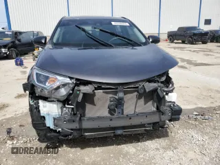 2018 Toyota RAV4 LE with VIN JTMBFREV0JJ235414, listed as a Copart auction lot 49786995 with 70,153 mi miles and Salvage Title. Bid and sale history available at DreamBid. Image 5.