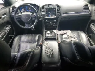 2019 Chrysler 300 with VIN 2C3CCABG4KH618025, listed as a Copart auction lot 51895455 with 197,432 mi miles and Clean Title. Bid and sale history available at carsss.com. Image 8.