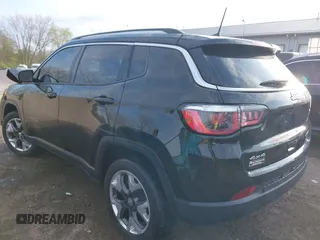 2019 Jeep Compass Limited with VIN 3C4NJDCBXKT812466, listed as a IAAI auction lot 42050090 with 103,282 mi miles and . Bid and sale history available at DreamBid. Image 3.