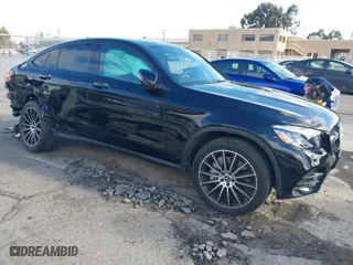 2019 Mercedes-Benz GLC with VIN WDC0J4KB5KF600462, listed as a IAAI auction lot 41709879 with 40,128 mi miles. Bid and sale history available at carsss.com. Image 1.