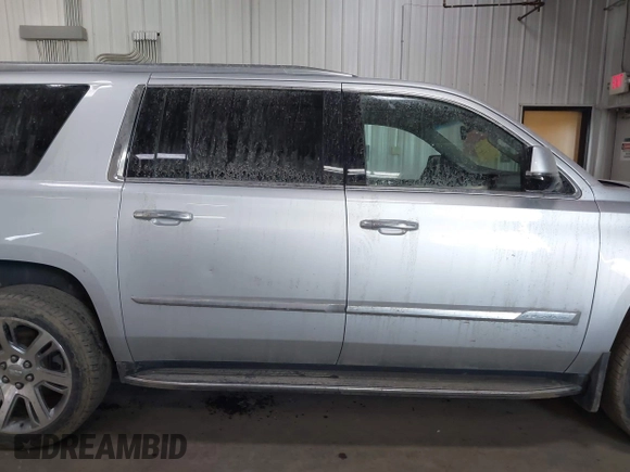 2016 Cadillac Escalade ESV Premium Collection z VIN 1GYS4JKJ9GR365012, wystawiony jako IAAI lot #41962570 z przebiegiem 97 138 mil mil oraz . Historia ofert i sprzedaży dostępna na DreamBid. Obrazek 14.