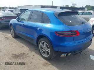 2017 Porsche Macan S z VIN WP1AB2A53HLB10165, wystawiony jako IAAI lot #42757107 z przebiegiem 81 468 mil mil oraz . Historia ofert i sprzedaży dostępna na DreamBid. Obrazek 3.