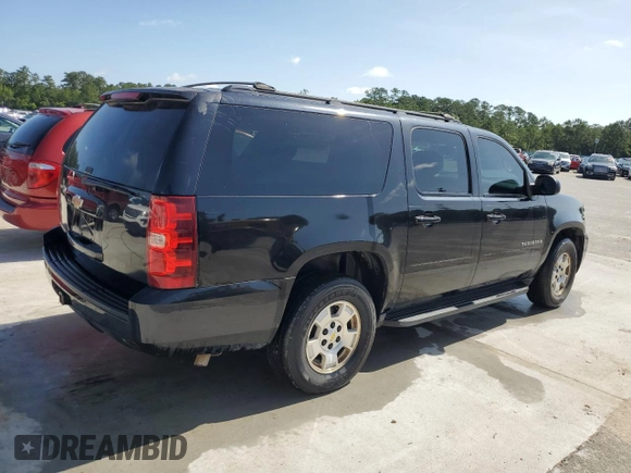 2011 Chevrolet Suburban LS z VIN 1GNSCHE0XBR383295, wystawiony jako Copart lot #60819305 z przebiegiem 133 643 mil mil oraz Szkoda całkowita • Salvage title. Historia ofert i sprzedaży dostępna na DreamBid. Obrazek 3.