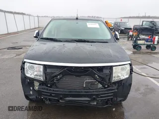 2010 Lincoln MKX with VIN 2LMDJ6JC3ABJ21373, listed as a IAAI auction lot 41843187 with 153,958 mi miles. Bid and sale history available at carsss.com. Image 13.