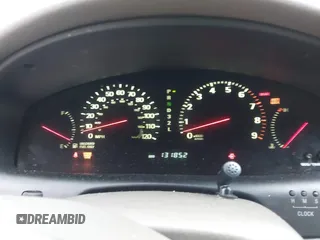 2000 Mitsubishi Diamante LS z VIN 6MMAP67P7YT005234, wystawiony jako IAAI lot #41896098 z przebiegiem 131 852 mil mil oraz . Historia ofert i sprzedaży dostępna na DreamBid. Obrazek 7.