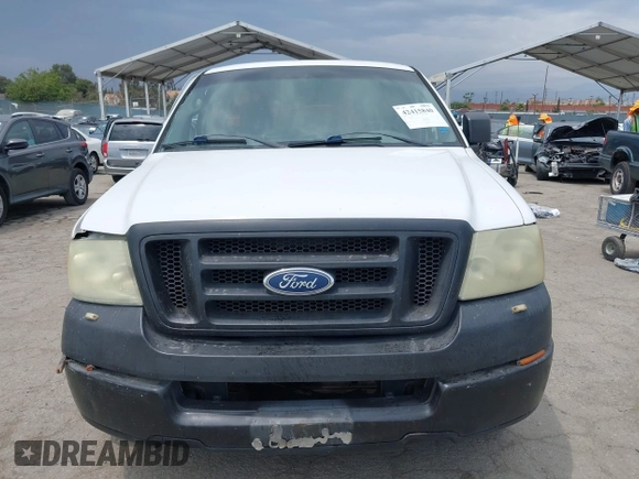 2005 Ford F-150 XL with VIN 1FTRF12WX5NB13462, listed as a IAAI auction lot 42415840 with 216,932 mi miles and . Bid and sale history available at DreamBid. Image 13.