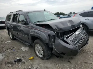 2011 Chevrolet Suburban LT with VIN 1GNSKJE3XBR259726, listed as a Copart auction lot 66365284 with 210,577 mi miles and Salvage Title. Bid and sale history available at carsss.com. Image 4.
