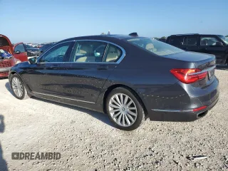 2016 BMW 7 Series 740i with VIN WBA7E2C53GG504169, listed as a Copart auction lot 70899233 with 72,265 mi miles. Bid and sale history available at carsss.com. Image 2.