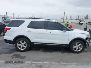 2018 Ford Explorer XLT with VIN 1FM5K7D8XJGC01269, listed as a IAAI auction lot 42358408 with 153,105 mi miles and . Bid and sale history available at DreamBid. Image 14.