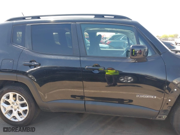 2017 Jeep Renegade Altitude with VIN ZACCJABB6HPE57612, listed as a IAAI auction lot 41980363 with 139,529 mi miles. Bid and sale history available at carsss.com. Image 13.