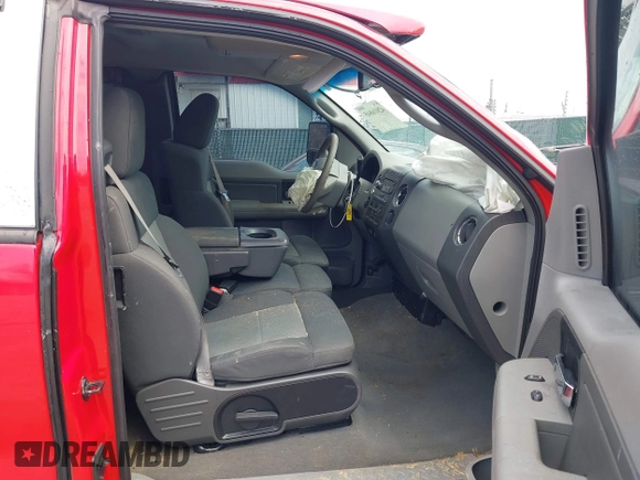 2008 Ford F-150 XLT with VIN 1FTPX14588FA31947, listed as a IAAI auction lot 42016845 with 129,723 mi miles. Bid and sale history available at carsss.com. Image 5.