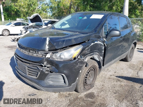 2019 Chevrolet Trax LS with VIN 3GNCJKSB6KL178934, listed as a IAAI auction lot 41772894 with 126,468 mi miles. Bid and sale history available at carsss.com. Image 6.