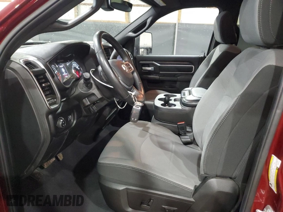 2024 Ram 2500 Big Horn with VIN 3C6UR5DL6RG340181, listed as a Copart auction lot 60205855 with 28,013 mi miles and Clean title. Bid and sale history available at DreamBid. Image 7.