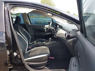 2021 Nissan Versa SV with VIN 3N1CN8EV5ML829885, listed as a IAAI auction lot 42407331 with 71,373 mi miles and . Bid and sale history available at DreamBid. Image 5.