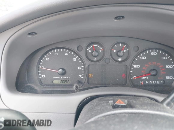 2011 Ford Ranger XL с VIN 1FTKR1AD2BPA86945, выставлен на аукционе IAAI как лот 42711185 с пробегом 118 098 миль миль и . История ставок и продаж доступна на DreamBid. Изображение 7.