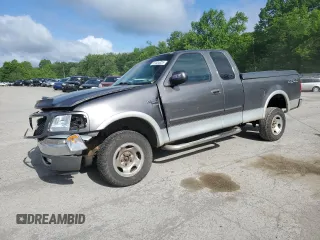 2003 Ford F-150 XL z VIN 2FTRX18L73CA49989, wystawiony jako Copart lot #57434025 z przebiegiem 141 876 mil mil oraz Szkoda całkowita • Salvage title. Historia ofert i sprzedaży dostępna na DreamBid. Obrazek 1.