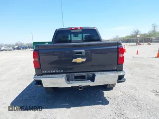 2015 Chevrolet Silverado 1500 LT with VIN 3GCUKREC8FG510992, listed as a IAAI auction lot 41966354 with 176,347 mi miles. Bid and sale history available at carsss.com. Image 17.