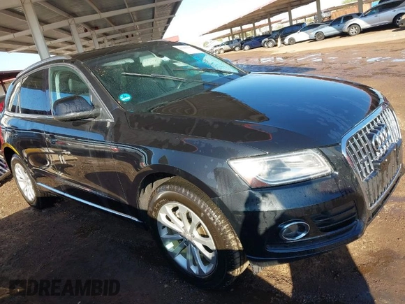 2014 Audi Q5 Premium Plus with VIN WA1LFBFP2EA074446, listed as a IAAI auction lot 41841181 with 157,810 mi miles. Bid and sale history available at carsss.com. Image 1.