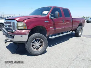 2006 Ford F-250 XL z VIN 1FTSW21PX6EB11939, wystawiony jako IAAI lot #42272711 z przebiegiem 190 835 mil mil oraz . Historia ofert i sprzedaży dostępna na DreamBid. Obrazek 17.
