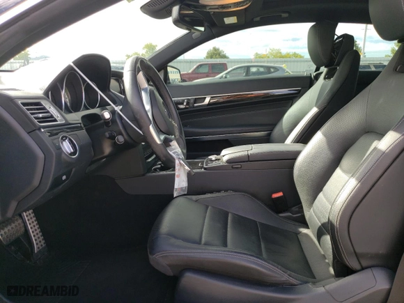 2017 Mercedes-Benz E-Class E 400 with VIN WDDKJ6HB6HF351413, listed as a Copart auction lot 68436124 with 31,887 mi miles and Salvage Title. Bid and sale history available at carsss.com. Image 7.