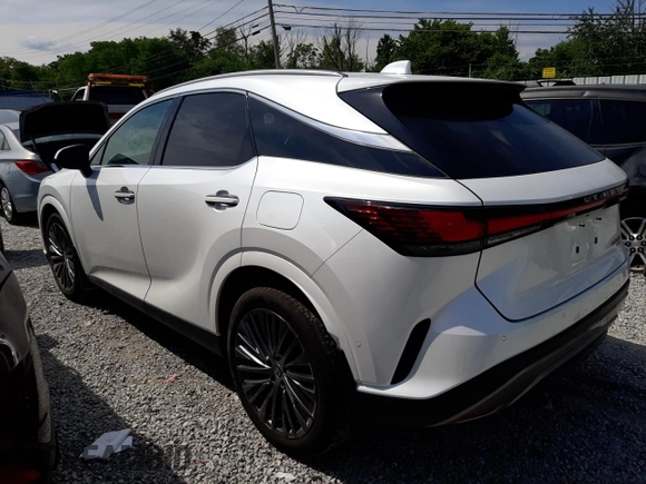 2023 Lexus RX with VIN 2T2BAMCA8PC016699, listed as a Copart auction lot 62643583 with 5,845 mi miles. Bid and sale history available at carsss.com. Image 2.