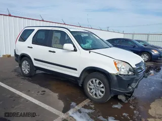 2006 Honda CR-V EX with VIN JHLRD78886C011532, listed as a IAAI auction lot 41682114 with 195,993 mi miles. Bid and sale history available at carsss.com. Image 1.
