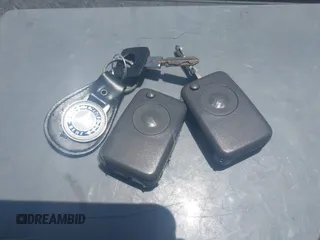 1992 Mercedes-Benz 500 с VIN WDBFA66E2NF064248, выставлен на аукционе IAAI как лот 42554145 с пробегом Не указан миль и . История ставок и продаж доступна на DreamBid. Изображение 11.