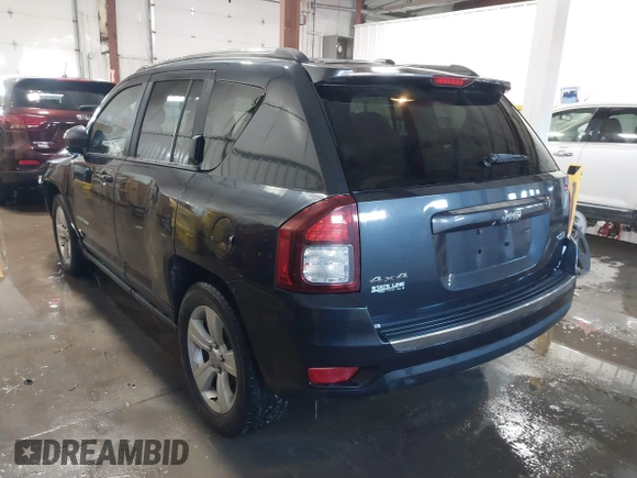 2015 Jeep Compass High Altitude Edition with VIN 1C4NJDEB1FD333345, listed as a IAAI auction lot 41607781 with 98,210 mi miles. Bid and sale history available at carsss.com. Image 3.