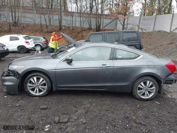 2011 Honda Accord Cpe EX-L with VIN 1HGCS1B86BA001636, listed as a IAAI auction lot 41918566 with 98,350 mi miles. Bid and sale history available at carsss.com. Image 15.