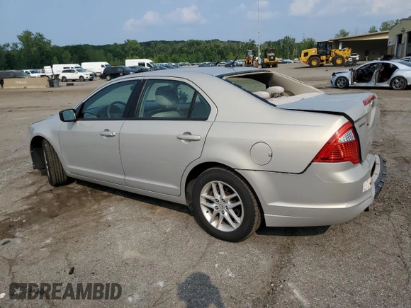 2010 Ford Fusion S with VIN 3FAHP0GA3AR424258, listed as a Copart auction lot 67817944 with 108,232 mi miles and Salvage Title. Bid and sale history available at carsss.com. Image 2.