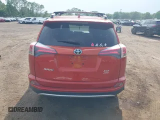 2016 Toyota RAV4 XLE z VIN JTMRFREV6GJ101367, wystawiony jako IAAI lot #42434491 z przebiegiem 79 411 mil mil oraz . Historia ofert i sprzedaży dostępna na DreamBid. Obrazek 17.