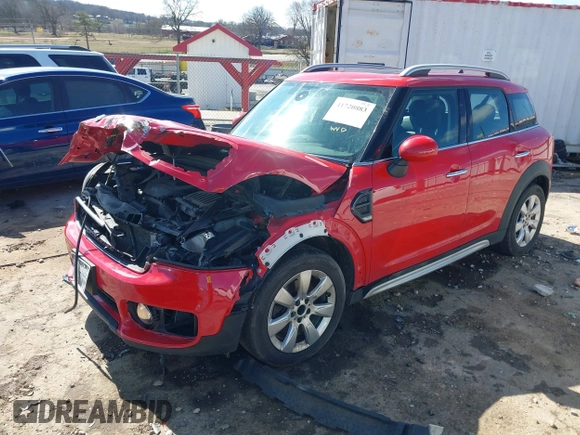 2019 MINI Countryman Cooper with VIN WMZYS7C55K3F45774, listed as a IAAI auction lot 41720883 with 124,599 mi miles and . Bid and sale history available at DreamBid. Image 18.