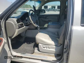 2007 GMC Yukon SLE with VIN 1GKFC13J77J129633, listed as a Copart auction lot 68467234 with 202,457 mi miles and Salvage Title. Bid and sale history available at carsss.com. Image 7.