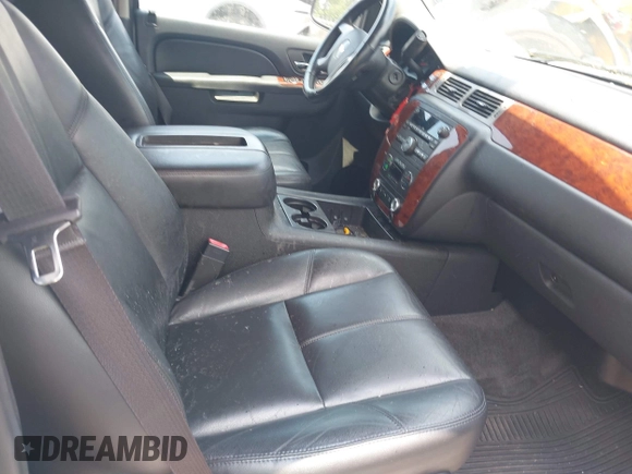 2013 Chevrolet Tahoe LT с VIN 1GNSCBE07DR328268, выставлен на аукционе IAAI как лот 42696221 с пробегом 149 785 миль миль и . История ставок и продаж доступна на DreamBid. Изображение 5.