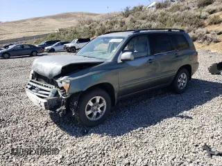 2005 Toyota Highlander with VIN JTEEP21A150102107, listed as a Copart auction lot 51978085 with 236,241 mi miles and Salvage Title. Bid and sale history available at DreamBid. Image 1.