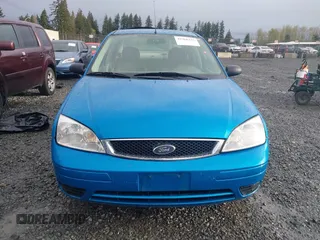 2007 Ford Focus S with VIN 1FAHP34N27W161713, listed as a IAAI auction lot 41966335 with 154,007 mi miles and . Bid and sale history available at carsss.com. Image 12.