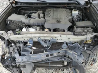 2010 Toyota 4Runner Trail z VIN JTEBU5JR4A5015009, wystawiony jako Copart lot #54732485 z przebiegiem 196 594 mil mil oraz Szkoda całkowita • Salvage title. Historia ofert i sprzedaży dostępna na DreamBid. Obrazek 12.