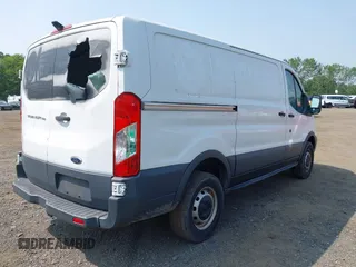 2015 Ford Transit Cargo z VIN 1FTNR1YM6FKB00237, wystawiony jako IAAI lot #41881887 z przebiegiem 97 274 mil mil oraz . Historia ofert i sprzedaży dostępna na DreamBid. Obrazek 4.